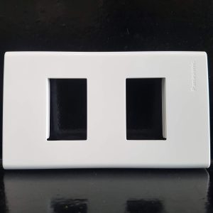 Mặt 2 Lỗ Công Tác Panasonic - WEV68020SW