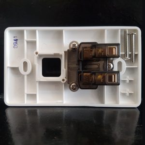 Ổ Cắm Đơn 2 Chấu + 1 Lỗ S19 - Sino - Image 3